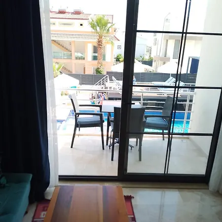 Stonehouse Aparts Dublex 3+1 Mit Meerblick Und Jakuzzi No:5 *