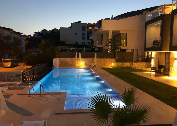 Stonehouse Aparts Dublex 3+1 Mit Meerblick Und Jakuzzi No:5 アパート カルカン