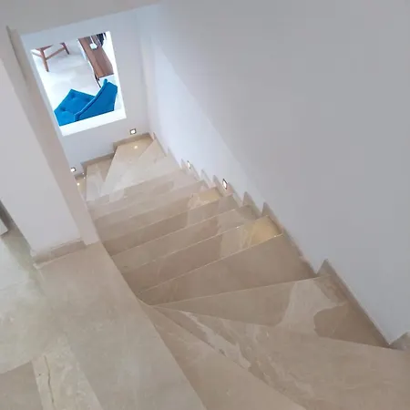 Stonehouse Aparts Dublex 3+1 Mit Meerblick Und Jakuzzi No:5 Lejlighed