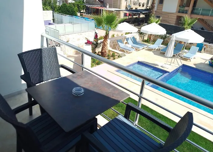 Stonehouse Aparts Dublex 3+1 Mit Meerblick Und Jakuzzi No:5